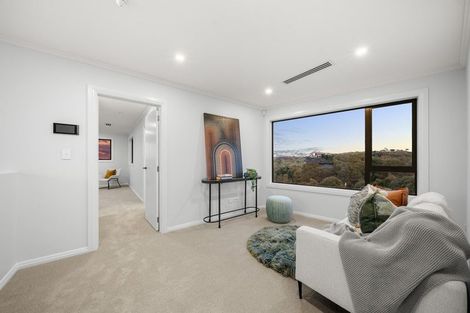 Photo of property in 12 Makumaku Place, Long Bay, Auckland, 0630