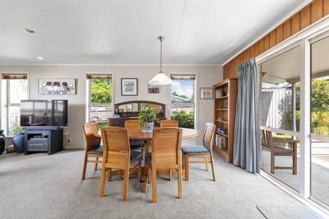 Photo of property in 9 Matipo Place, Tokoroa, 3420