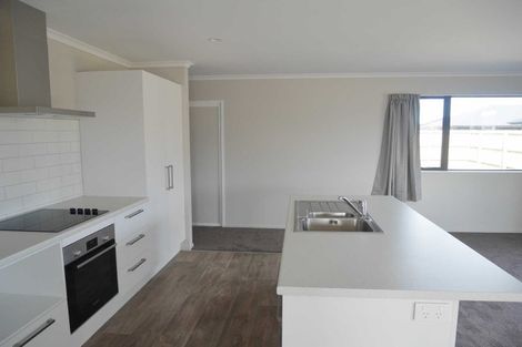 Photo of property in 36 Nicolau Avenue, Rolleston, 7615