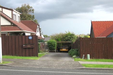 Photo of property in 2/54 Cherry Road, Bucklands Beach, Auckland, 2014