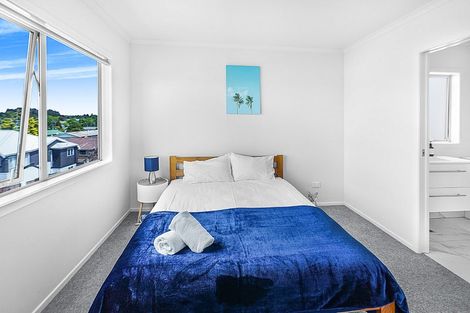Photo of property in 12u1 Scotland Place, Hillcrest, Hamilton, 3216