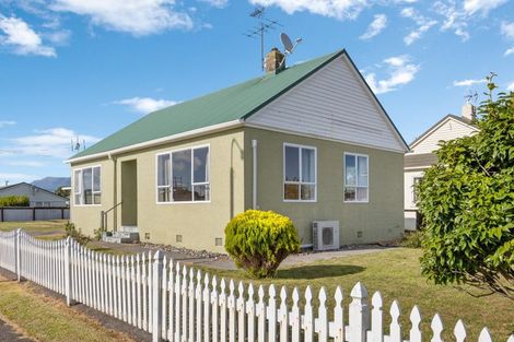 Photo of property in 58 Wrantage Street, Westown, New Plymouth, 4310