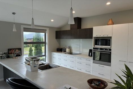 Photo of property in 3 Tommy Street, Pegasus, 7612