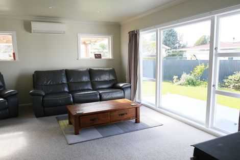 Photo of property in 40a Highbury Drive, Levin, 5510