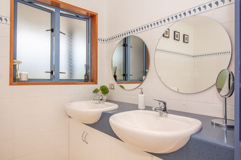 Photo of property in 145 Nine Mile Road, Westport, 7892