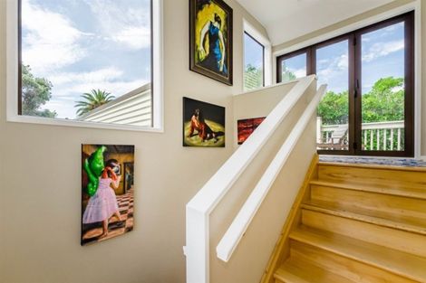 Photo of property in 21 Ocean Road, Paraparaumu Beach, Paraparaumu, 5032