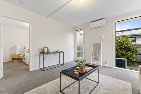 Photo of property in 4/225 Edgeware Road, Edgeware, Christchurch, 8013