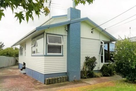 Photo of property in 27 Statesman Street, Henderson, Auckland, 0612
