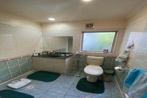 Photo of property in 3 Radstock Grove, Churton Park, Wellington, 6037