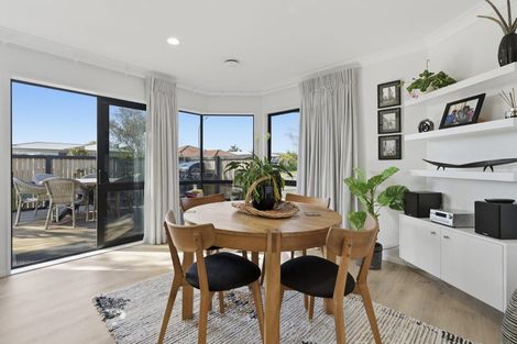 Photo of property in 15 Ngahere Street, Otumoetai, Tauranga, 3110