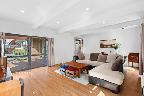 Photo of property in 25b Hawkswood Place, Avonhead, Christchurch, 8042