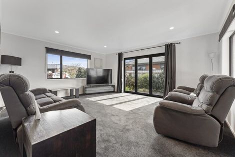 Photo of property in 30 Montague Grove, Stratford, 4332