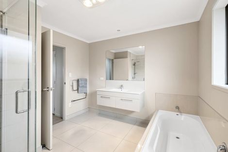 Photo of property in 73 Moonlight Drive, Rototuna North, Hamilton, 3210