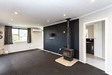 Photo of property in 21 Clydesdale Street, Woolston, Christchurch, 8062