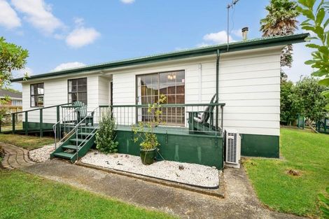 Photo of property in 10 Noble Street, Waiuku, 2123