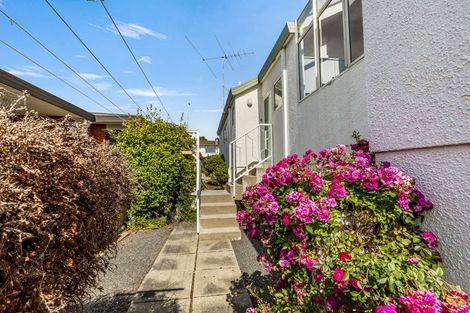 Photo of property in 43 Aotea Crescent, Gore, 9710