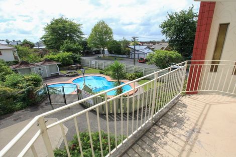 Photo of property in 10u5 Hunter Street, Hamilton Lake, Hamilton, 3204