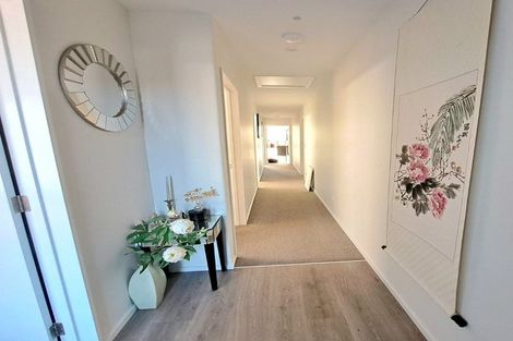 Photo of property in 10 Grey Way, Russley, Christchurch, 8042