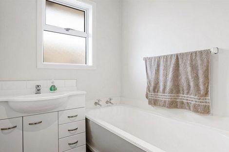 Photo of property in 23 Dunstan Crescent, Hornby, Christchurch, 8042