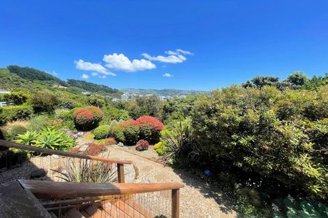 Photo of property in Beauport Apartments, 30u2 The Crescent, Roseneath, Wellington, 6011