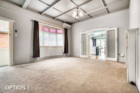 Photo of property in 3199 Great North Road, New Lynn, Auckland, 0600