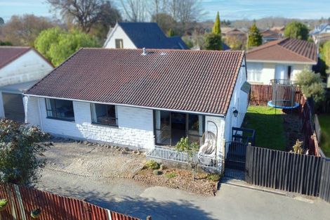 Photo of property in 1/40b Chipping Lane, Redwood, Christchurch, 8051