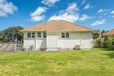 Photo of property in 90 Harper Street, Gonville, Whanganui, 4501