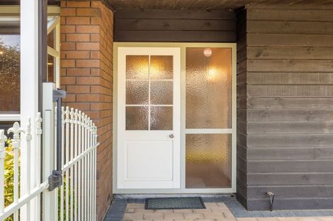 Photo of property in 38 Ashley Street, St Andrews, Hamilton, 3200