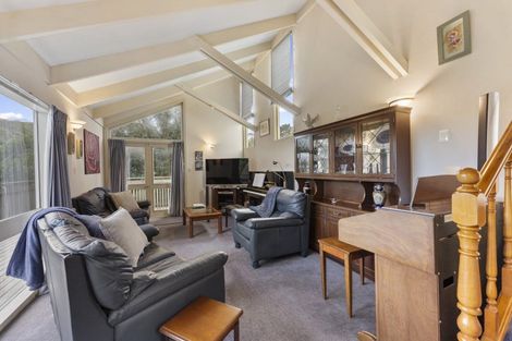 Photo of property in 14 Haast Close, Kelson, Lower Hutt, 5010