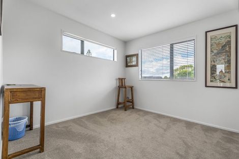 Photo of property in 53d Mcleod Road, Te Atatu South, Auckland, 0610