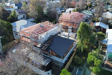 Photo of property in 220 Geraldine Street, Edgeware, Christchurch, 8013