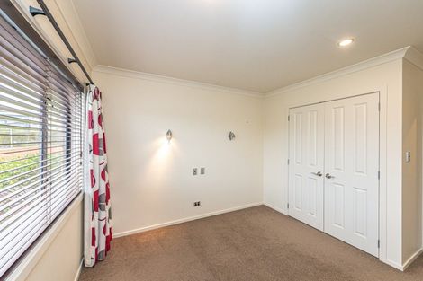 Photo of property in 1 Gilligan Close, College Estate, Whanganui, 4500
