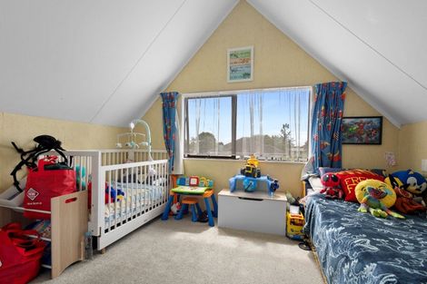 Photo of property in 1 Jarrett Court, Roslyn, Palmerston North, 4414