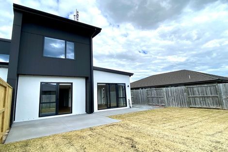 Photo of property in 9 Carronade Street, Papamoa Beach, Papamoa, 3118