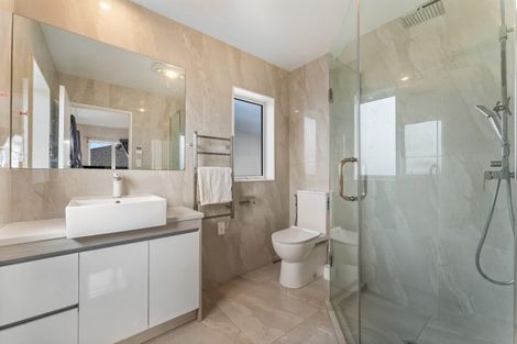 Photo of property in 42 Lime Hill Rise, Flat Bush, Auckland, 2019