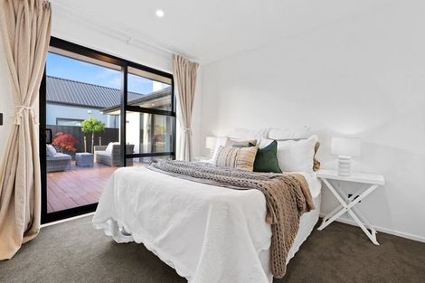 Photo of property in 24 Irvines Track, Halswell, Christchurch, 8025