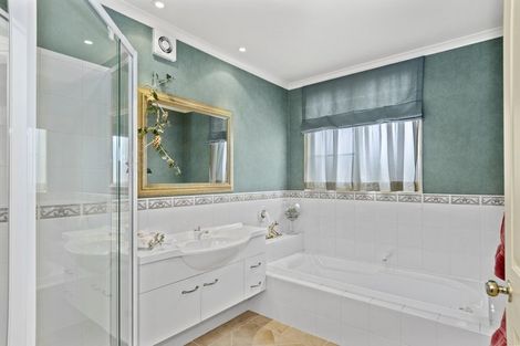 Photo of property in 529a Otumoetai Road, Matua, Tauranga, 3110