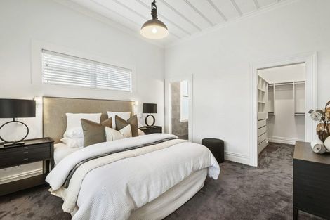 Photo of property in 154 Hinemoa Street, Birkenhead, Auckland, 0626