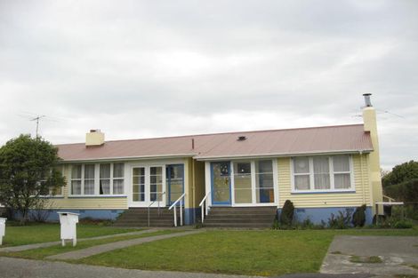 Photo of property in 8 Manapouri Street, Strathern, Invercargill, 9812