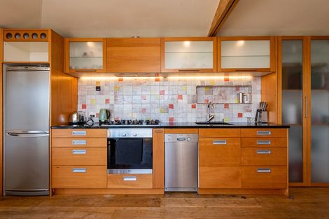 Photo of property in 72 Thompson Street, Mount Cook, Wellington, 6011