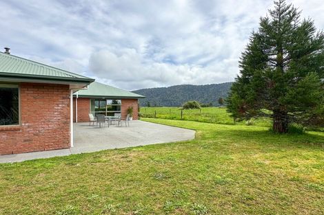 Photo of property in 224 Cook Flat Road, Fox Glacier, 7886