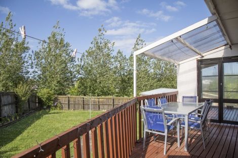 Photo of property in 7 Locket Road, Glenfield, Auckland, 0629