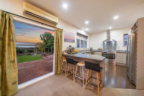 Photo of property in 43 Lincoln Avenue, Epuni, Lower Hutt, 5011