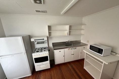 Photo of property in 19 Yale Road, Mount Cook, Wellington, 6021