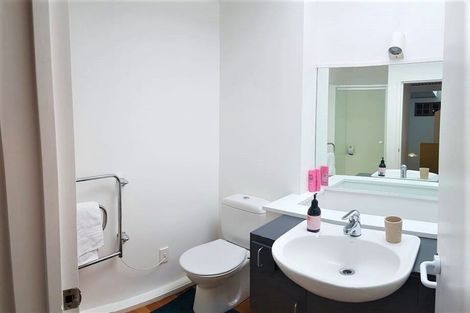 Photo of property in 13-19 Frederick Street, Te Aro, Wellington, 6011