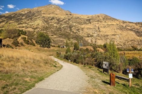 Photo of property in 15 Sandford Terrace, Lower Shotover, Queenstown, 9304
