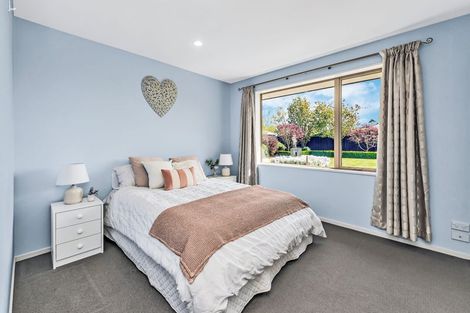 Photo of property in 15 Kingsley Place, Rolleston, 7614