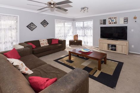 Photo of property in 10 Mcshane Street, Pukekohe, 2120