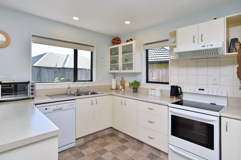 Photo of property in 17b Matawai Close, Rangiora, 7400