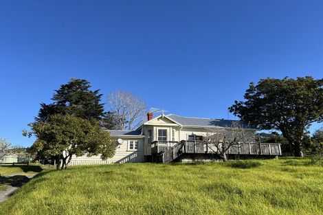 Photo of property in 183 Rautawhiri Road, Helensville, 0875